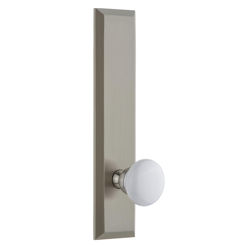 Grandeur by Nostalgic Warehouse FAVHYD Fifth Avenue Tall Plate Privacy with Hyde Park Knob in Satin Nickel